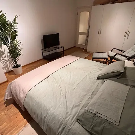 アパート Zsigmond Gardens Cosy Flat *