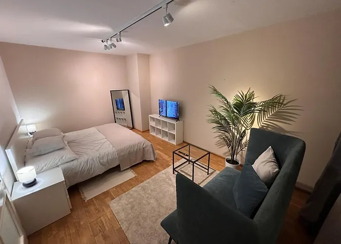 Zsigmond Gardens Cosy Flat Appartement *